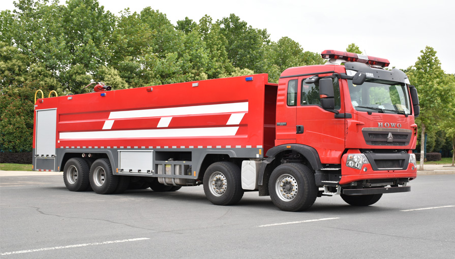 水罐消防車有哪些結構組成和功能配置？